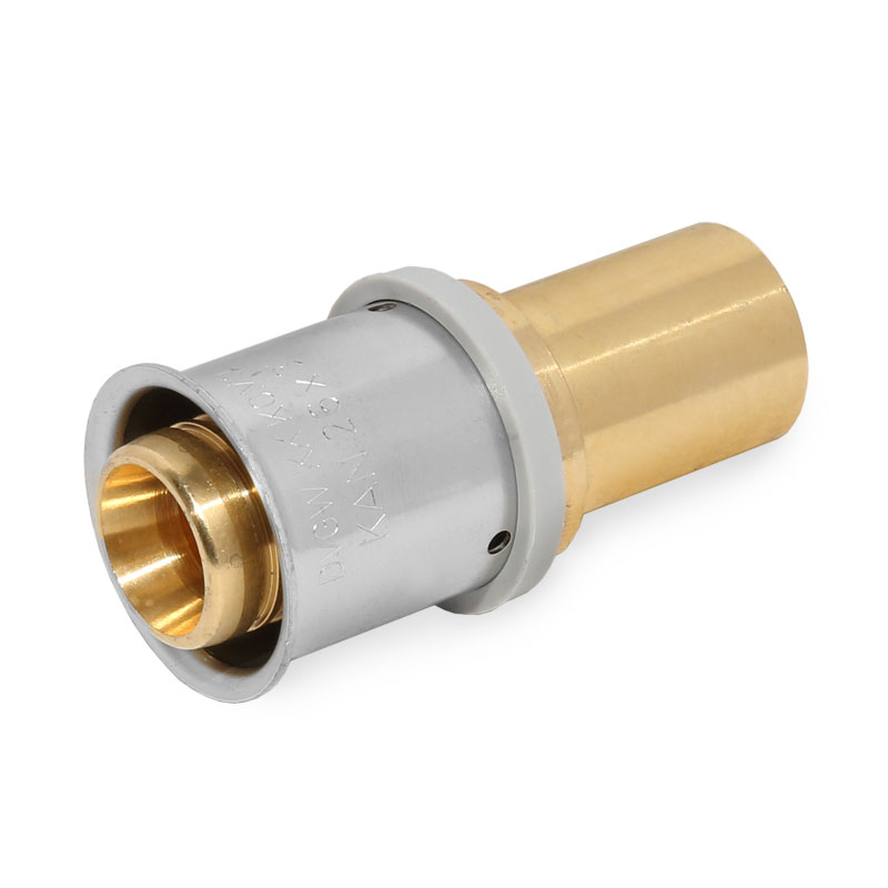 KAN-therm �bergangsst�ck auf Kupfer mit Einsteckende 26x22 Messing K-080386
