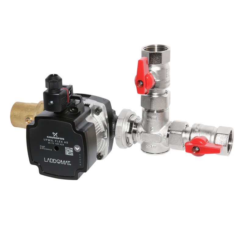 Laddomat 11-30 komplett mit Grundfos UPM3L, Thermoelement 63°C als Standard montiert 11113163