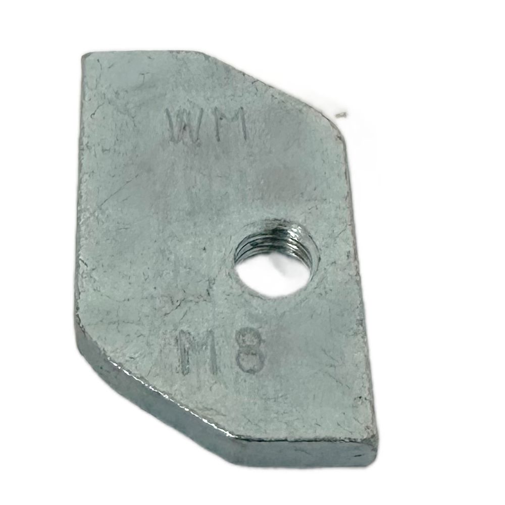 BIS Vierkantschiebemutter M8 verzinkt f�r C Schiene 6515008